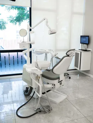Dent Leon Ağız ve Diş Sağlığı Poliklinikleri galerisinden görsel 10