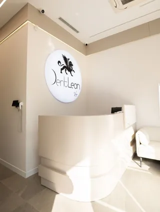 Dent Leon Ağız ve Diş Sağlığı Poliklinikleri galerisinden görsel 13