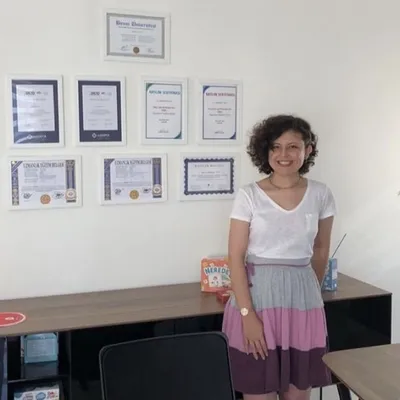 Dkt. Makbule Avcı – Dil ve Konuşma Terapisi