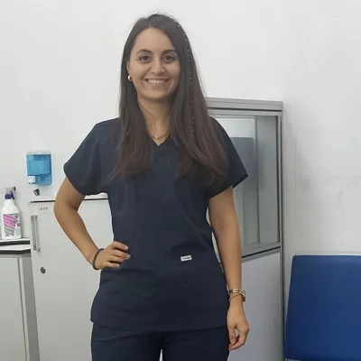 Dt. Büşra Oruç – Diş Hekimi