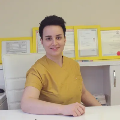Dt. Yasemin Yetiş – Diş Hekimi