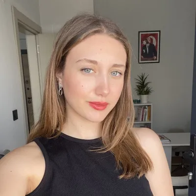 Dyt. Esma Vatansever – Diyetisyen