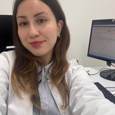 Dyt. Zeynep Doğa Bacaksız – Diyetisyen